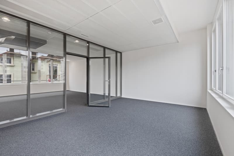 Working with perspective – High-quality office space on two floors (6)