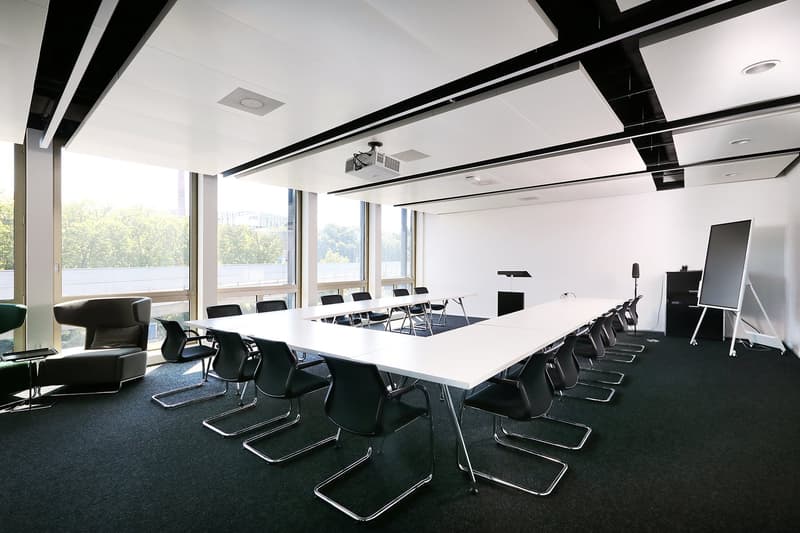 Attraktive Büroflächen in zentraler Lage von Zürich-Wiedikon (13)