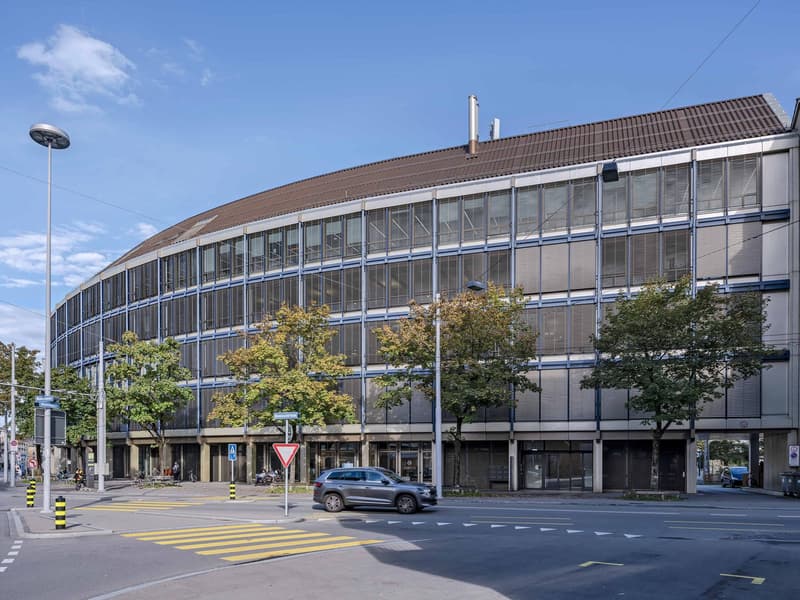 Attraktive Büroflächen in zentraler Lage von Zürich-Wiedikon (1)