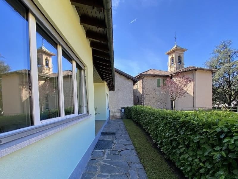 Einfamilienhaus 4.5 Zimmer (2)