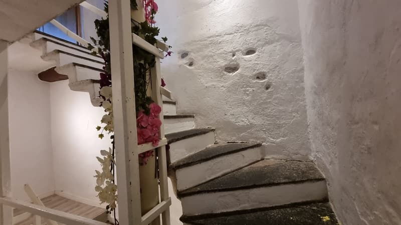 Maison typique tessinoise dans le noyau (4)
