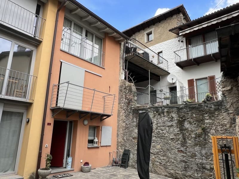 MAISON DE NOYAU DE CONSTRUCTION RÉCENTE (9)