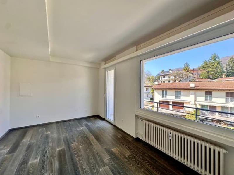 APARTMENT 4.5 ROOMS RENOVATED - CONDOMINIUM POOL (7)