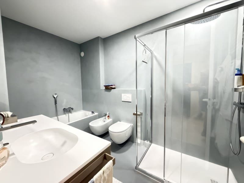 Prestigious 3.5-room attic apartment by the lake (11)