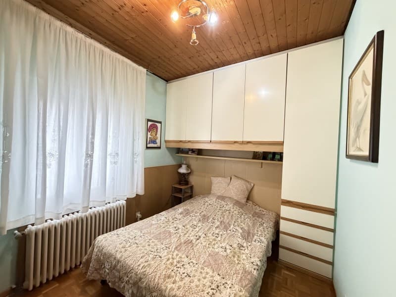 APPARTAMENTO 3.5 LOCALI CON GIARDINO A DUE PASSI DAL LAGO (9)