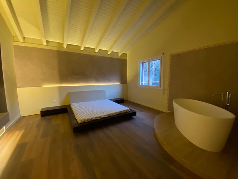 CASA UNIFAMILIARE NEL VERDE (11)