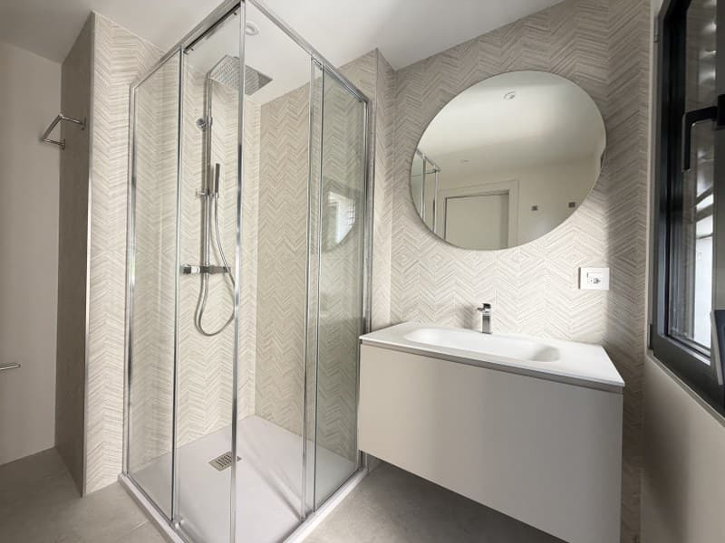 APPARTMENT 4.5 ZIMMER MIT GARTEN ZU EXKLUSIVEM GEBRAUCH IN ELEGANTER VILLA (10)
