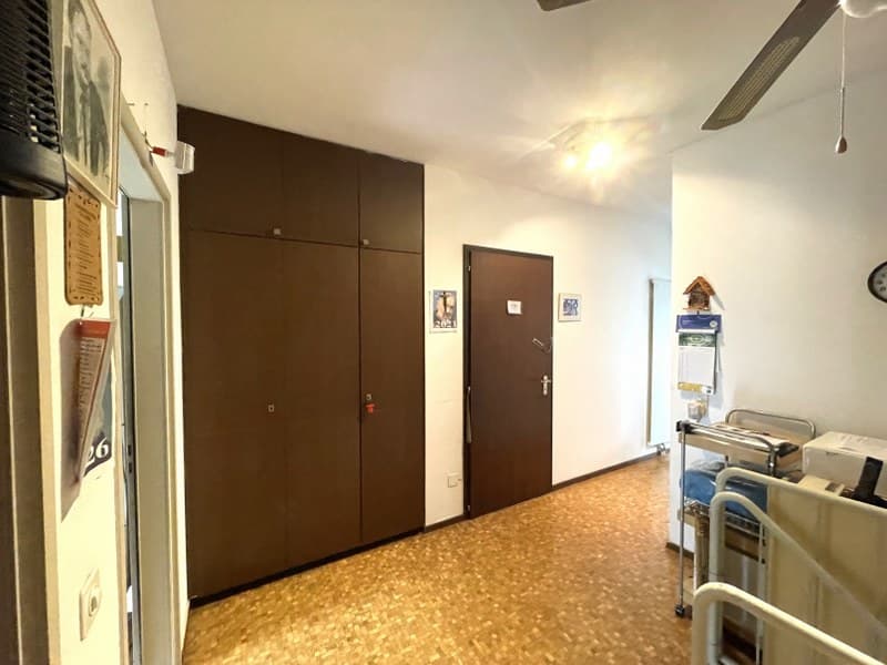 BRIGHT 4.5-ROOM DUPLEX WITH BALCONIES AND OPEN VIEW OF THE SURROUNDING HILLS. (12)