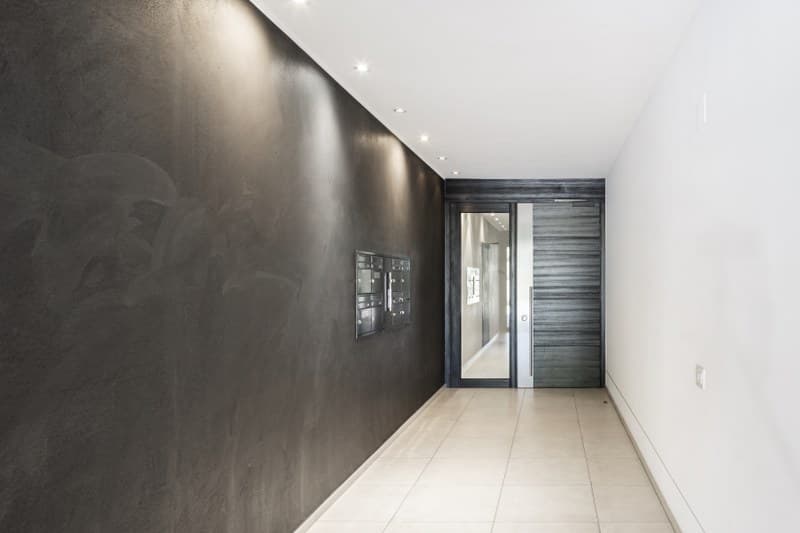 Apartment 3.5 rooms with large terrace and open view of the mountains (13)