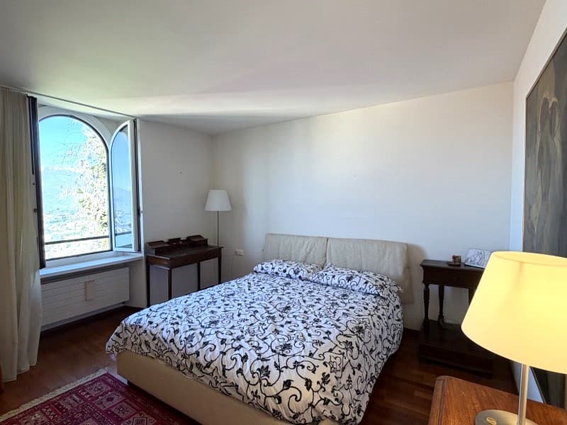 Villa mit Charme und Seeblick - Monte Brè (6)