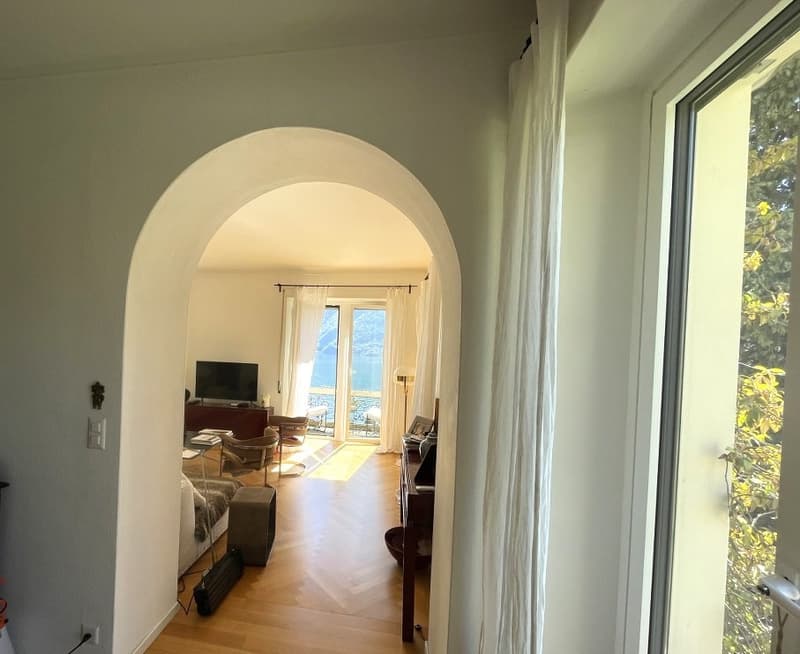 Wohnung mit 5 Zimmern und atemberaubendem Seeblick (5)