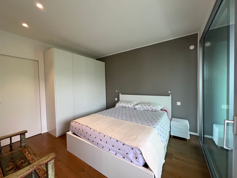 STUNNING 3.5 ROOMS FURNISHED APARTMENT WITH LAKE VIEW - RESERVED (6)