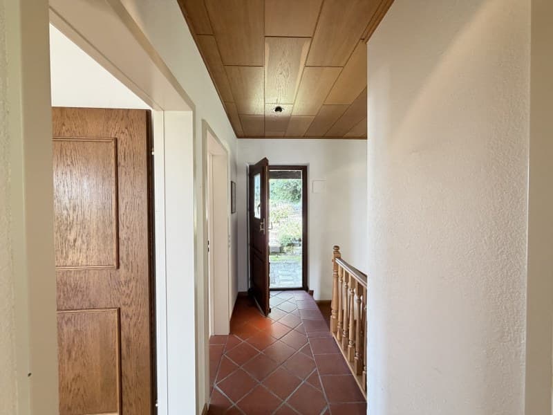 Maison unifamiliale de 6.5 pièces avec vue panoramique sur le lac (11)