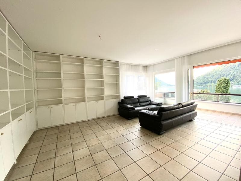 APARTMENT OF 4.5 ROOMS IN RESIDENCE DIRECTLY ON THE LAKE (4)