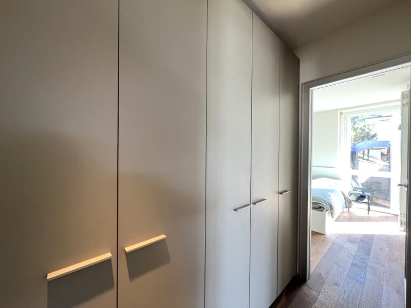 Apartment 3.5 rooms with stunning lake view (10)