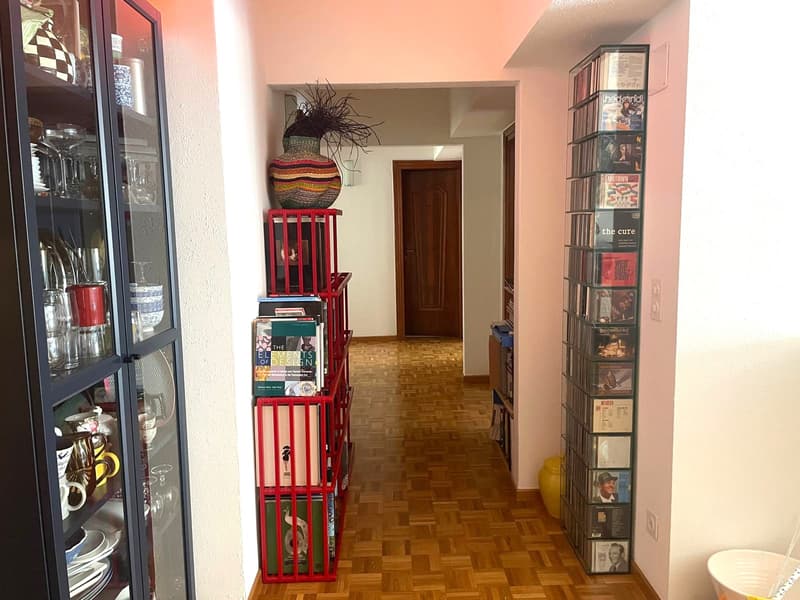 APPARTAMENTO DI 4.5 LOCALI IN PIAZZA CIOCCARO (4)