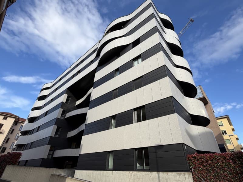 ELEGANTE APPARTAMENTO DI 2.5 LOCALI NEL CUORE DI LUGANO (1)