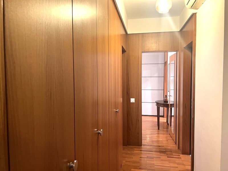 ELEGANTE APPARTAMENTO AMMOBILIATO DI 4.5 LOCALI CON TERRAZZE E VISTA LAGO CASSARATE (7)