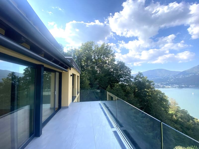 APPARTAMENTO DI 3.5 LOCALI CON MERAVIGLIOSA VISTA PANORAMICA (11)