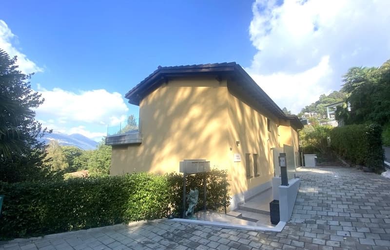 APPARTAMENTO 3.5 LOCALI CON SPLENDIDA VISTA PANORAMICA (12)
