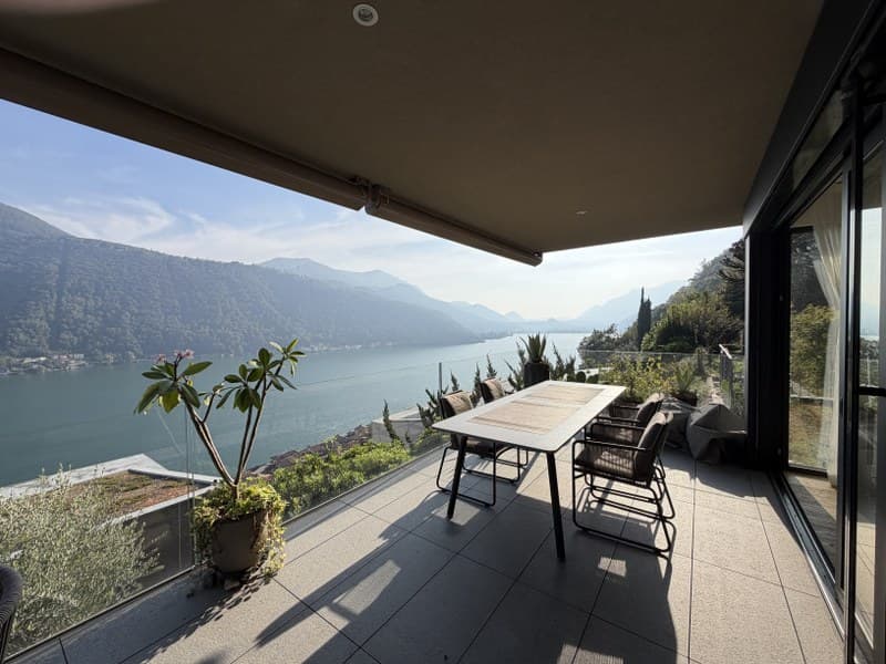 APPARTAMENTO DI 3,5 LOCALI ARREDATO CON VISTA LAGO, GIARDINO E TERRAZZE PANORAMICHE (2)
