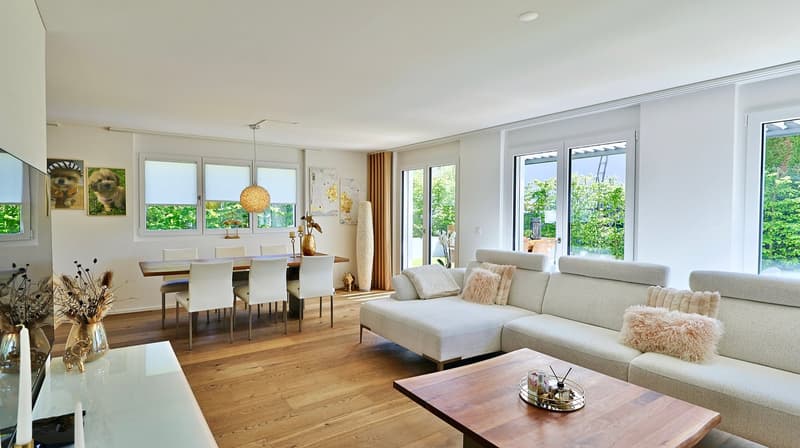 Well-maintained home with comfort, garden, and pergola (5)