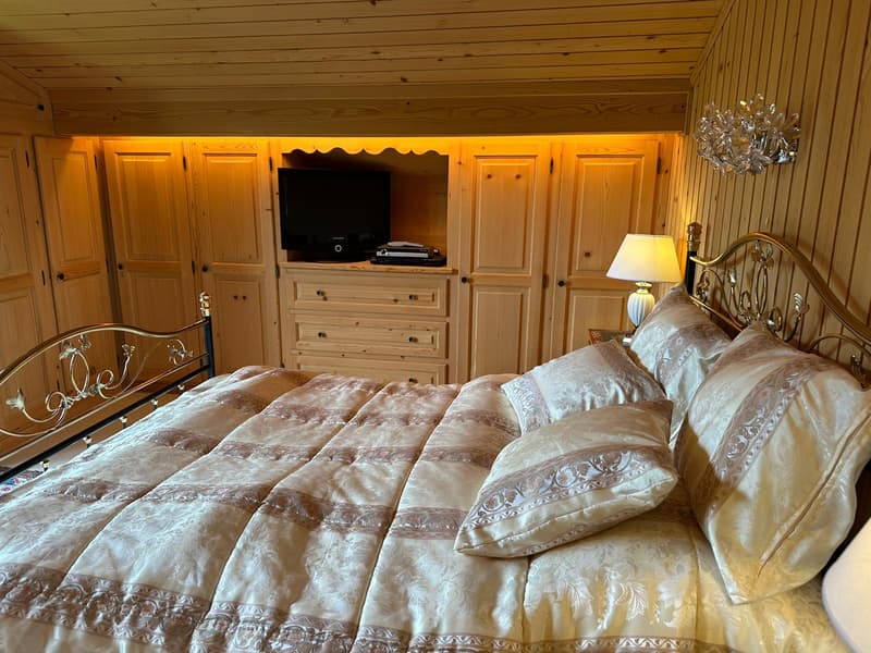 Chalet alpin charmant avec jardin et unité séparée (12)