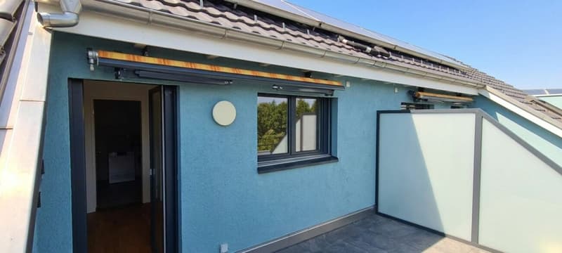 Wunderschöne Fernsicht Berner Alpen Dachwohnung mit Flair (13)