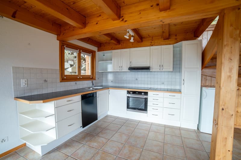 Chalet de 3,5 pièces à Aven, entre bisse et plaine du Rhône– résidence secondaire possible (5)