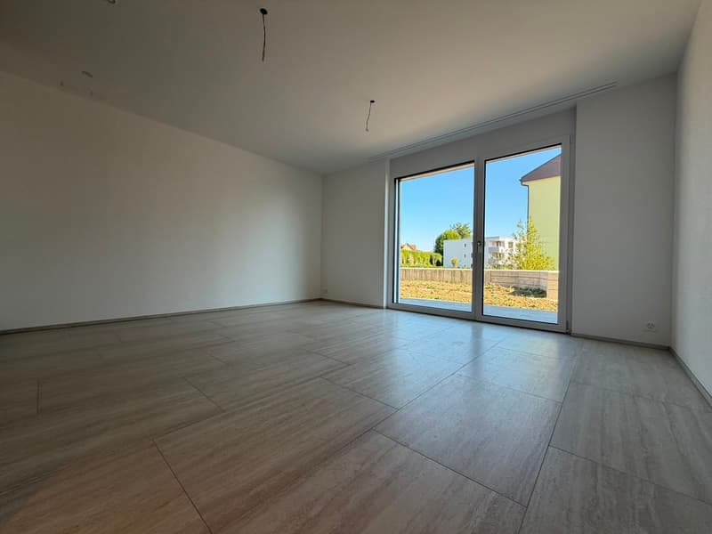 Appartamento 2.5 locali moderno in zona tranquilla a Bettwiesen - Disponibile immediatamente! (2)
