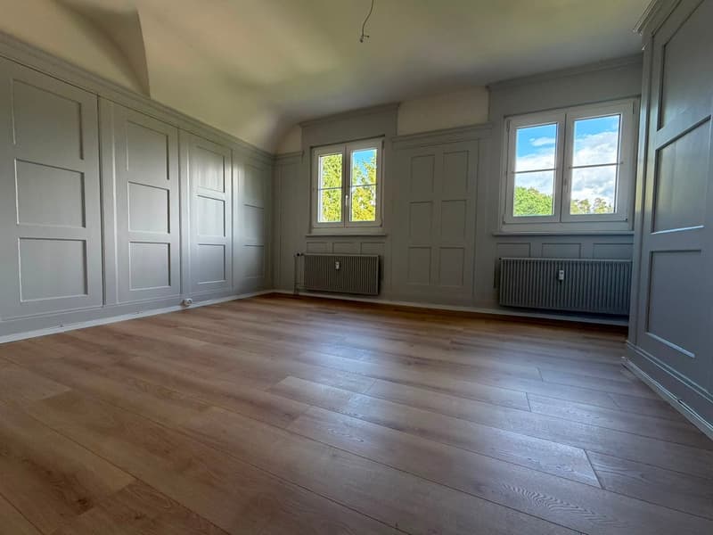 Charmante 4.5-Zimmer-Dachwohnung in Wängi – sofort verfügbar! (3)