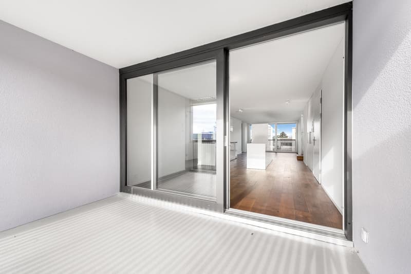 Appartement attique exclusif de 3,5 pièces à Oberrohrdorf (4)