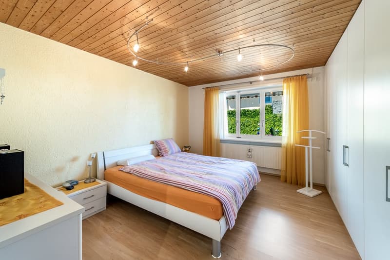 5 ½ -Zimmer-Einfamilienhaus (4)