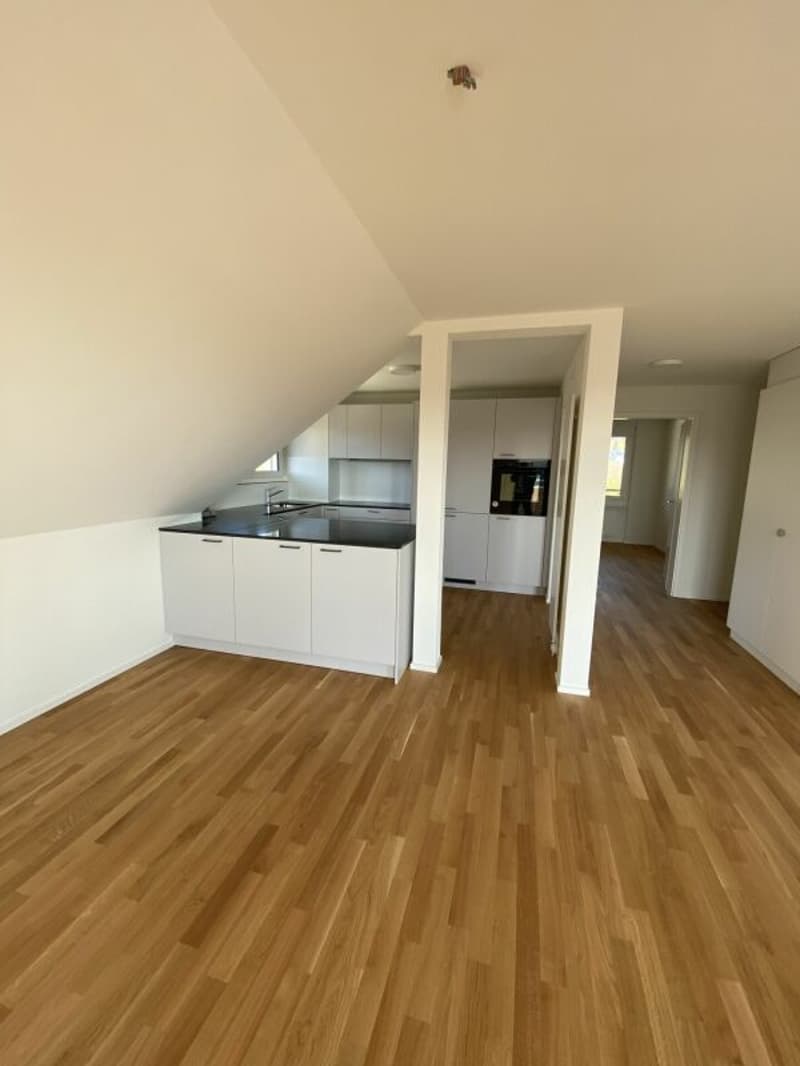 Grossaffoltern 4,5 Zi. Wohnung 2. OG (3)