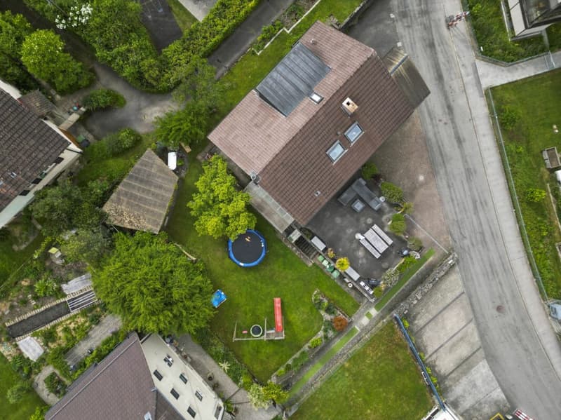 Zweifamilienhaus: Viel Platz, viel Potential (24)