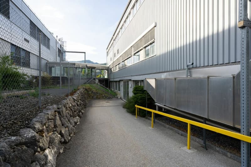 Commercial property in Balsthal (14)