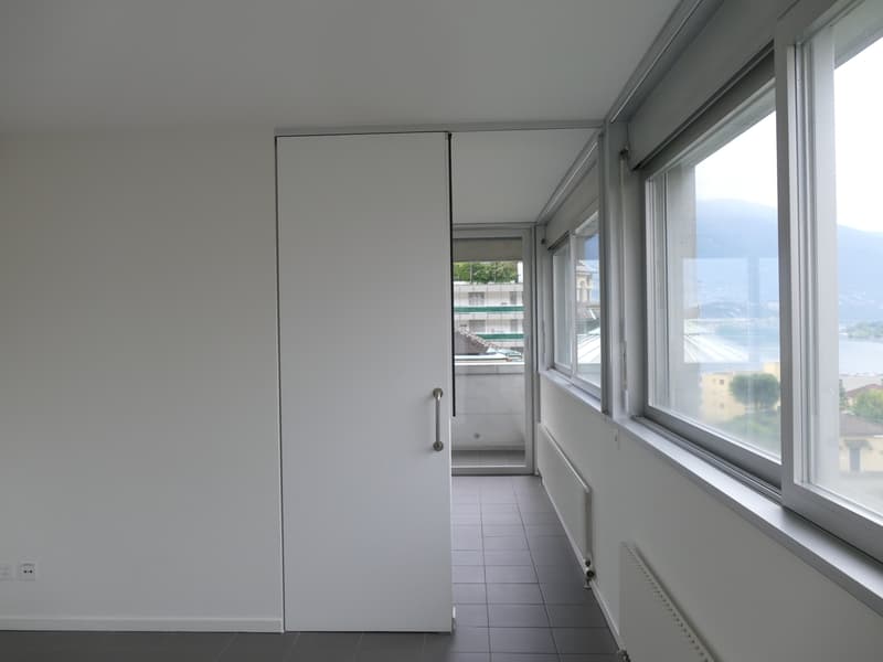 Rent apartment with 2.5 rooms and lake view (5)