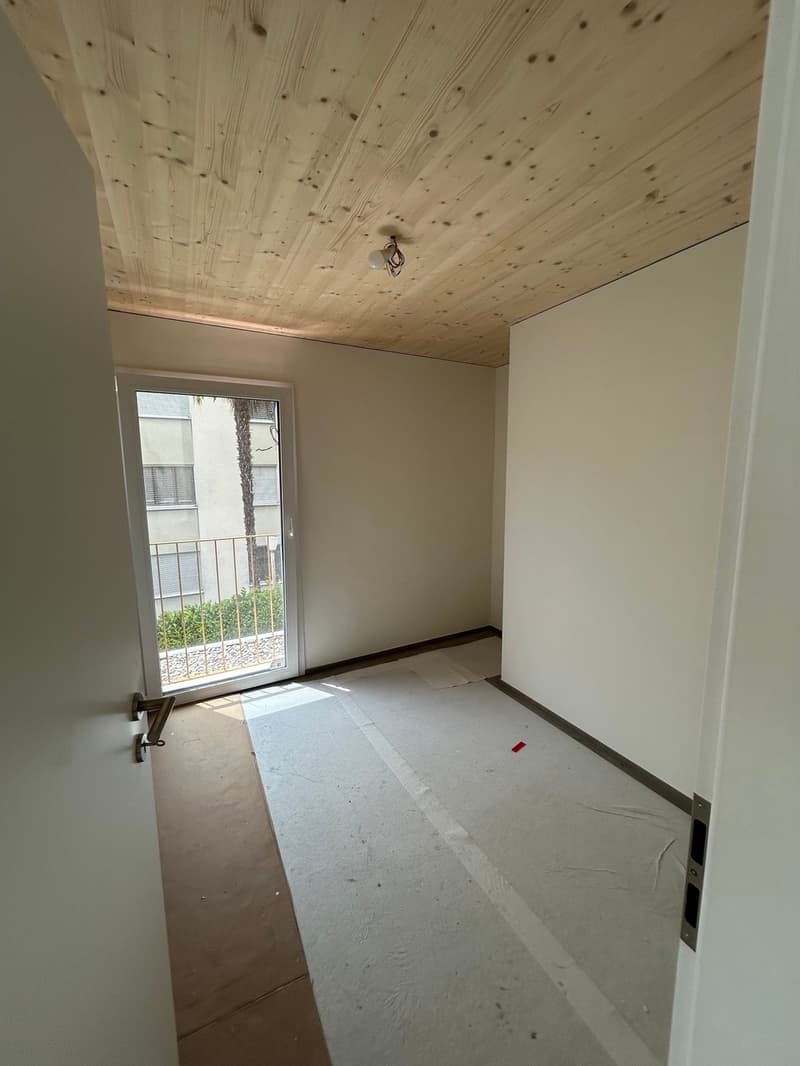 Neue 3.5-Zimmer-Wohnung im 2. Stock in Minusio ohne Balkon (6)
