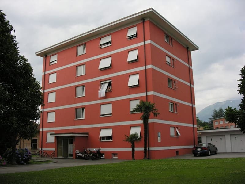 Affittasi appartamento di 3 locali al 1. piano (9)