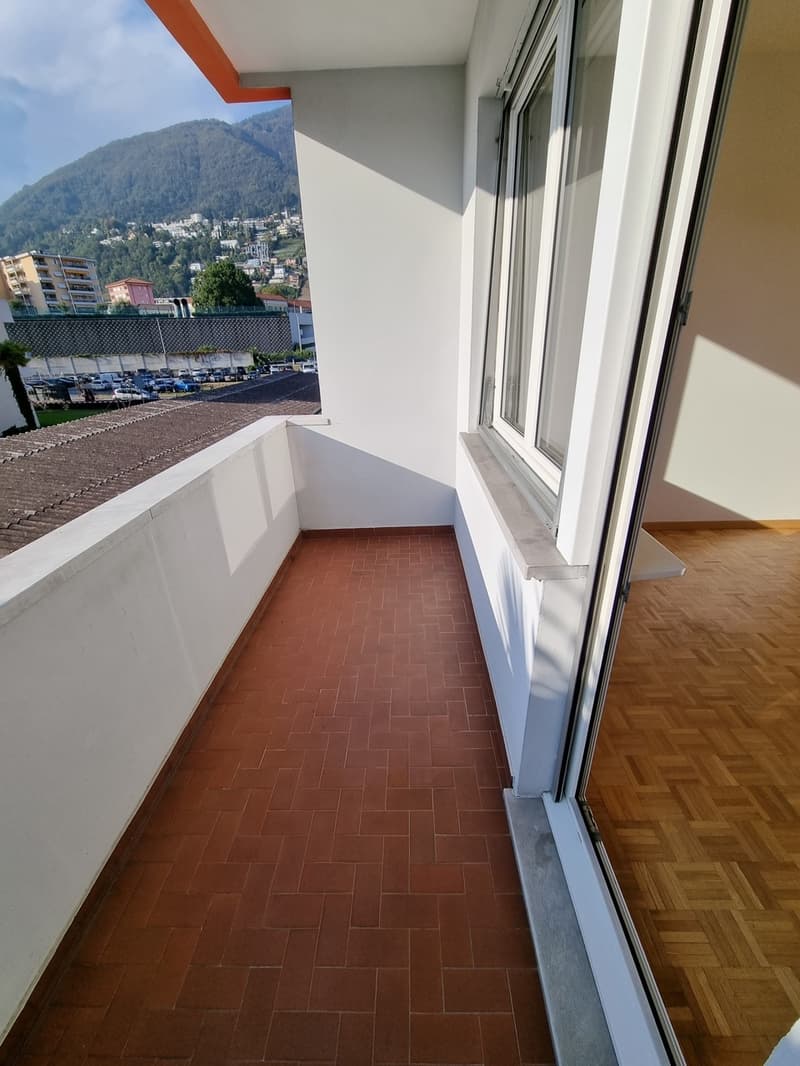 Affittasi appartamento di 3 locali al 1. piano (8)