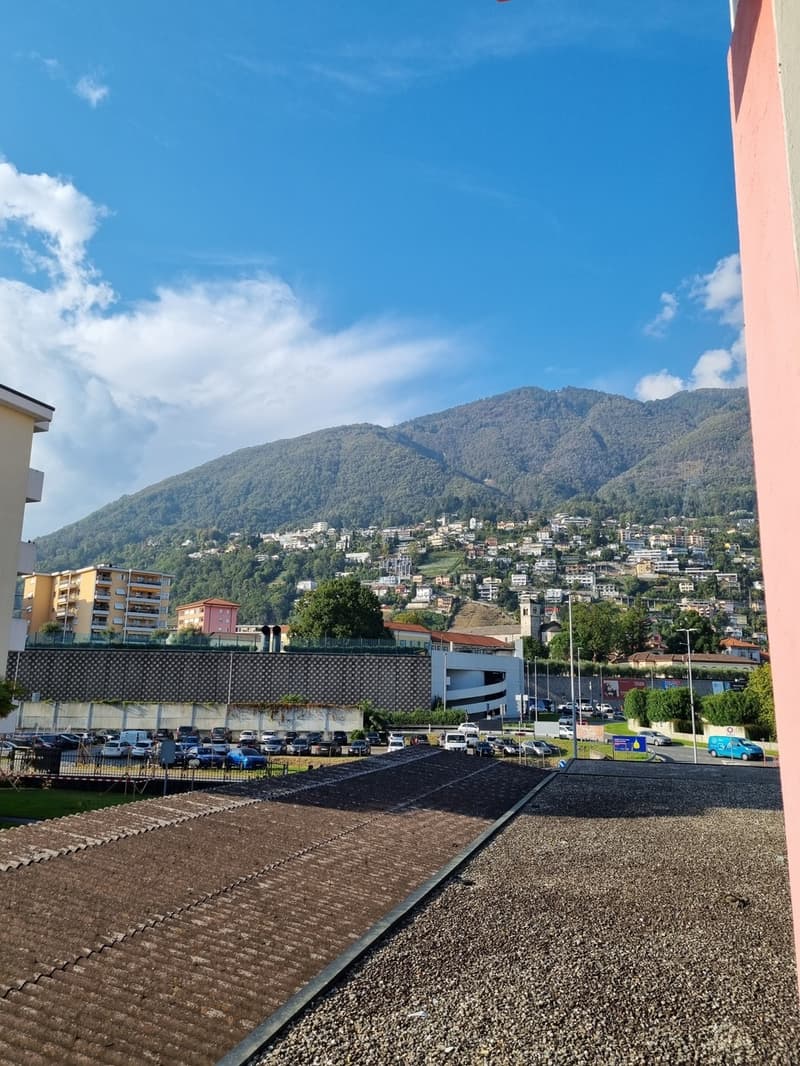Affittasi appartamento di 3 locali al 1. piano (10)