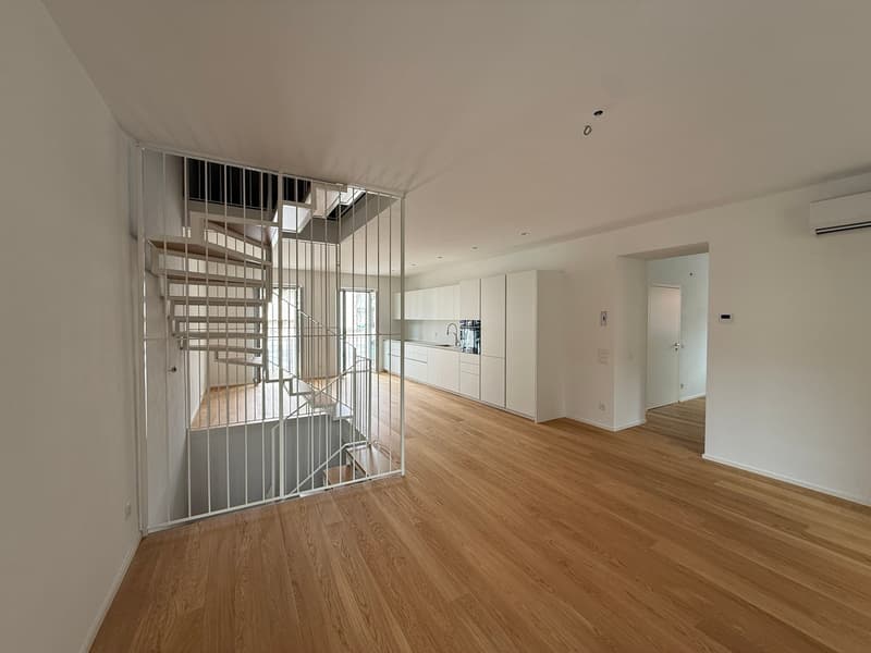 Mietwohnung 4.5 Zimmer mit Dachboden in Locarno Zentrum (5)