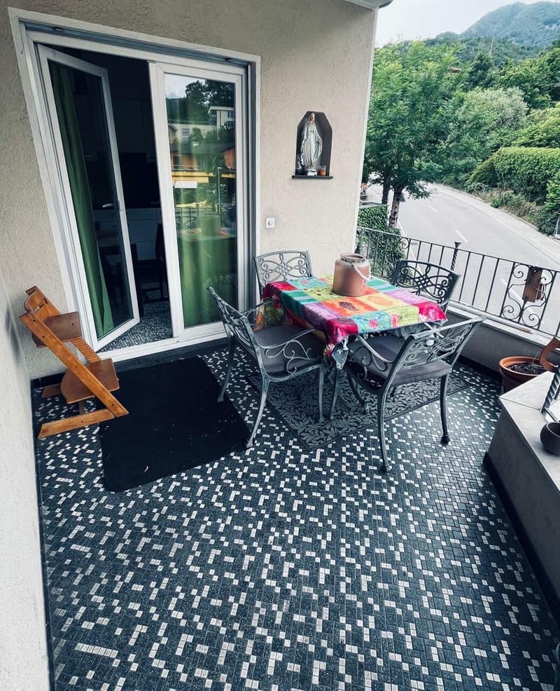 5.5-room apartment for sale on the first floor in a semi-detached house (3)