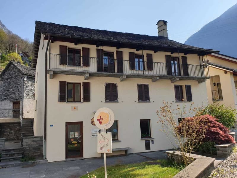Affittasi appartamento completamente ristrutturato (1)