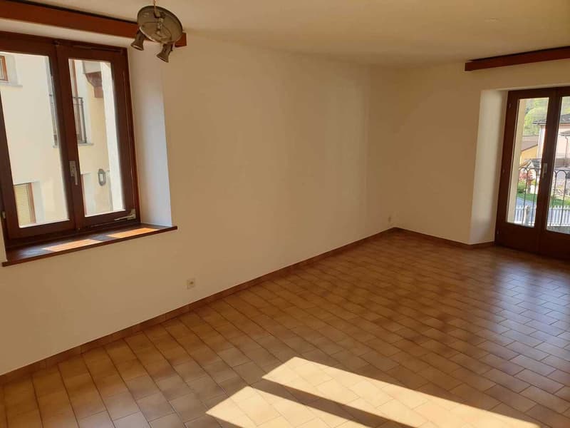 Affittasi appartamento completamente ristrutturato (4)