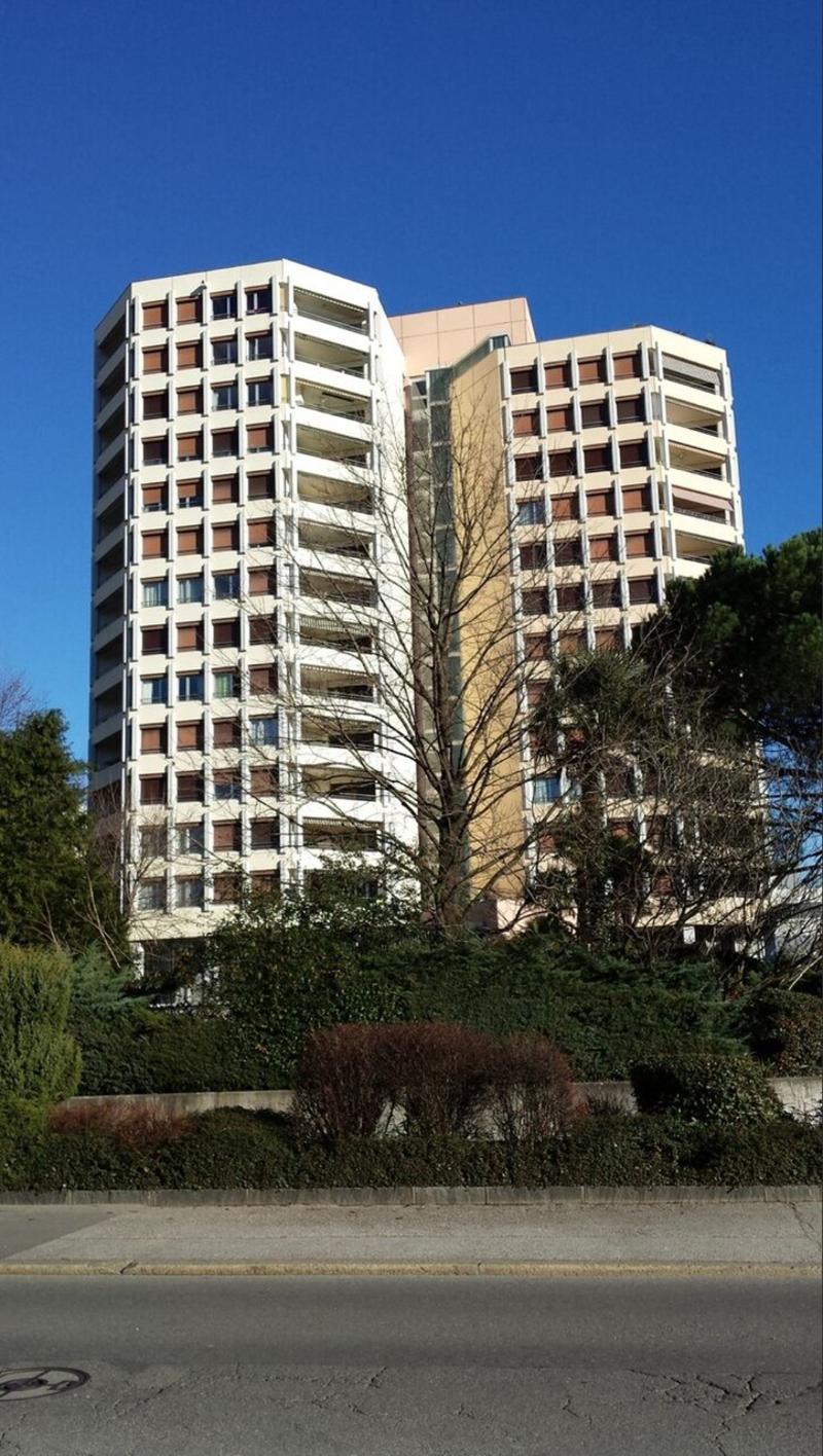 Affittasi posteggio in autorimessa (1)