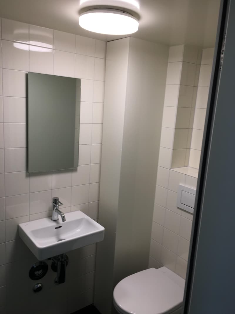 Between Old Town and Aare: Your new studio (4)