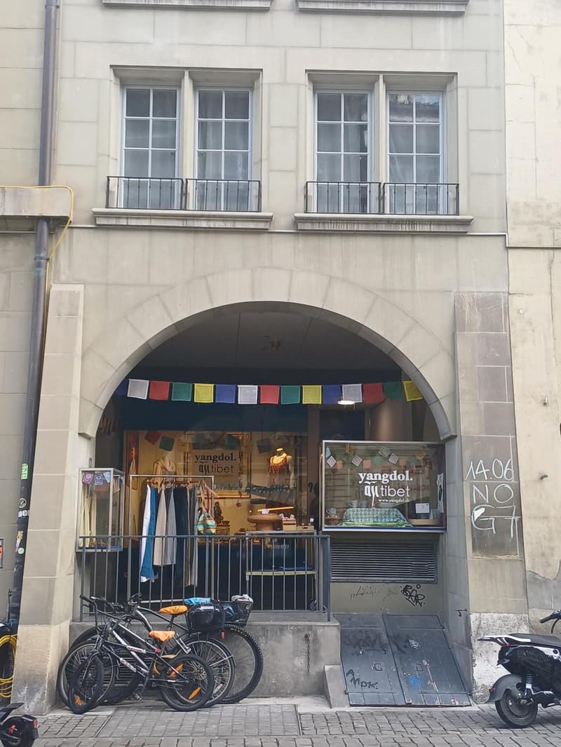 Attraktives Ladenlokal in der Altstadt von Bern zu vermieten (1)