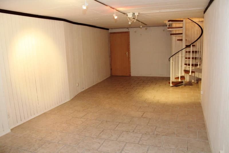 Attraktives Ladenlokal in der Altstadt von Bern zu vermieten (7)