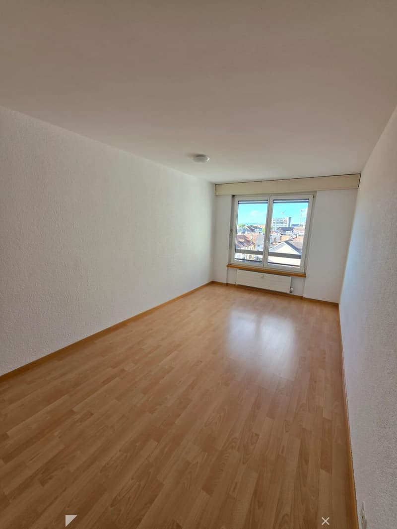 4.5 Zimmerwohnung in Biel zu vermieten! (4)